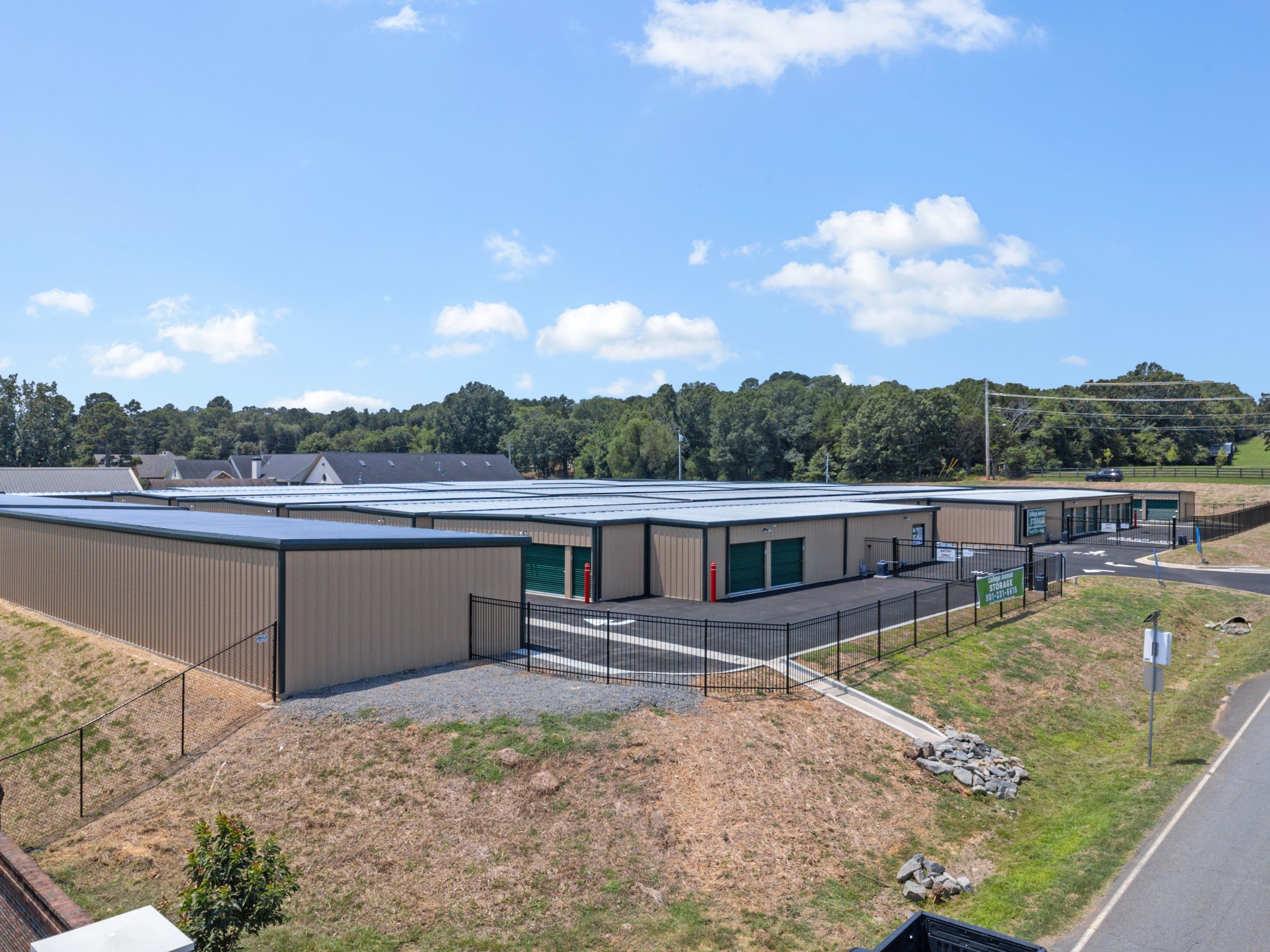 Storage Near Me - College Ave - Climate-Controlled Units in Conway, AR
