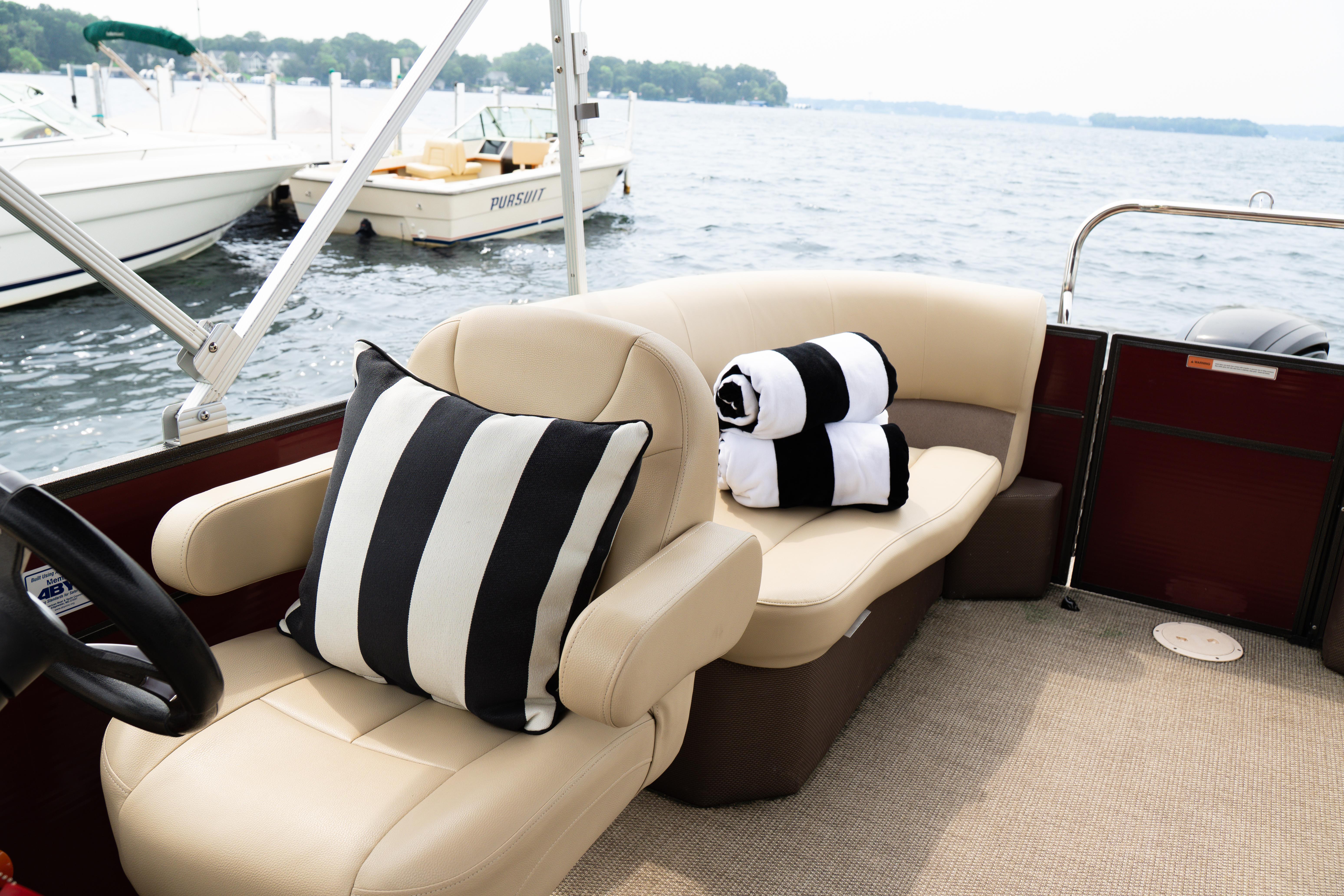 boat rentals in Brooklyn Park, MN