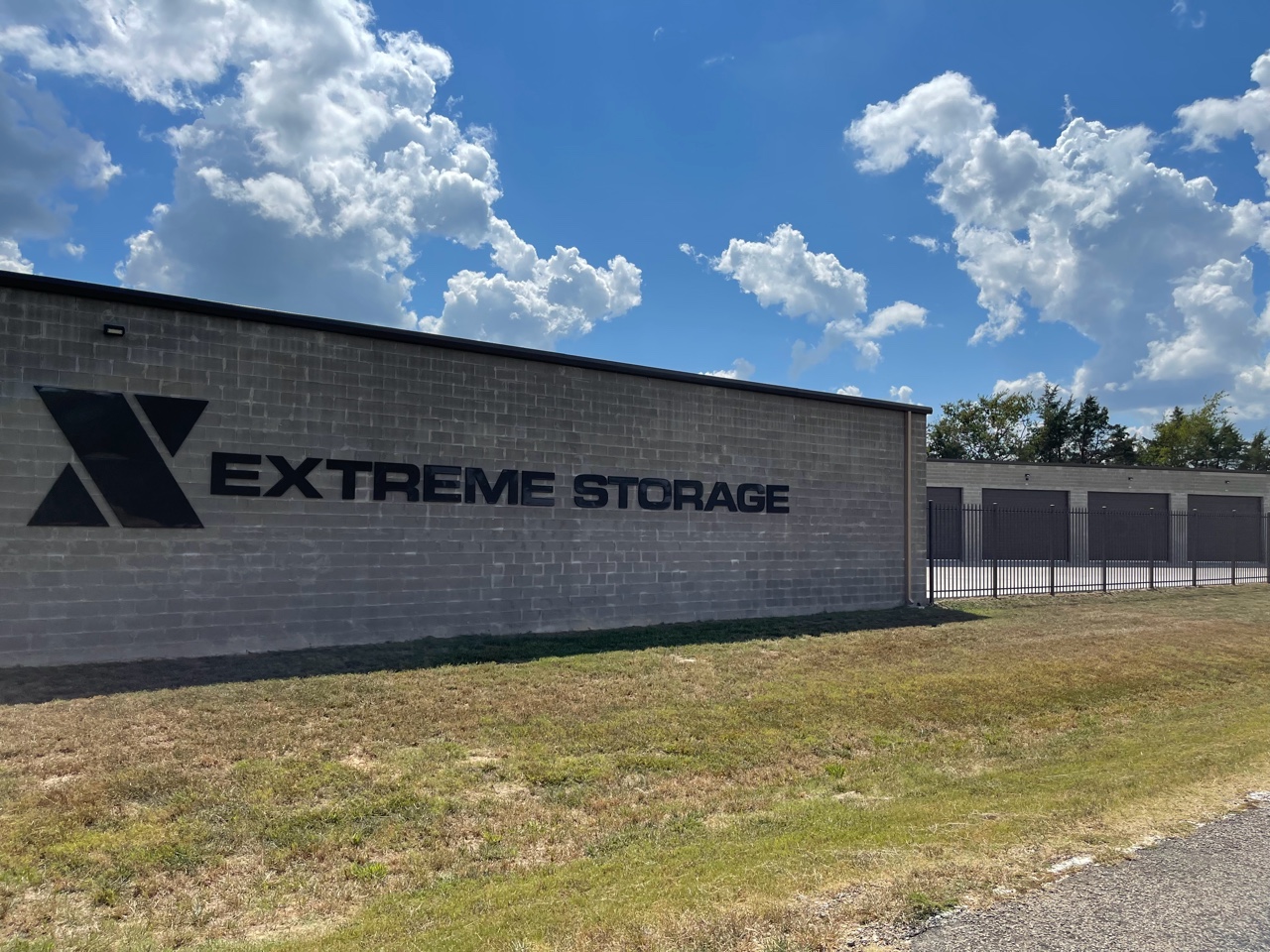 X Extreme Storage