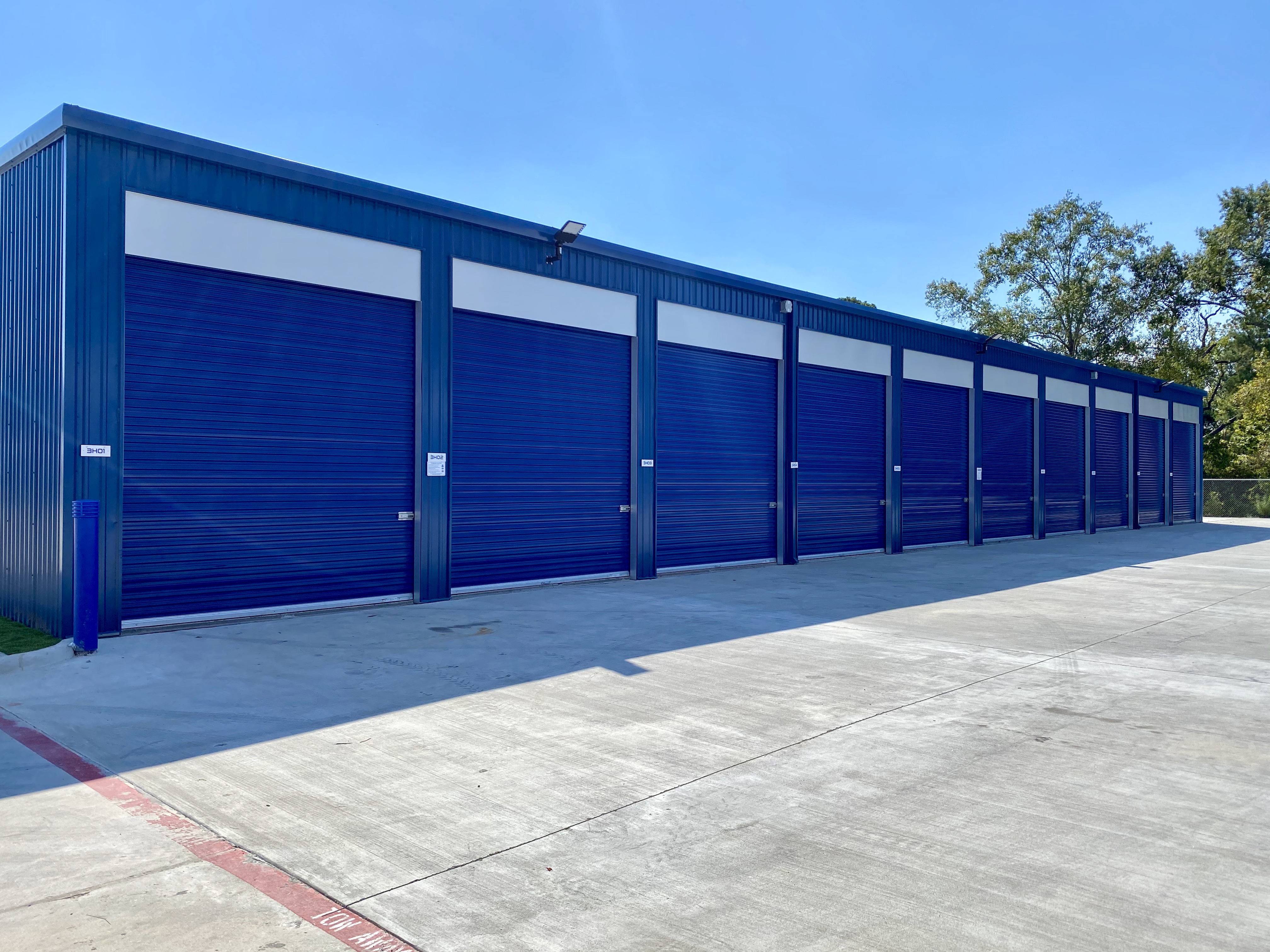Self Storage in Tomball, TX EZ Werks Storage