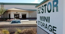 EZ Stor Mini Storage logo