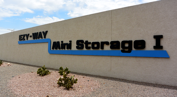 EZY-WAY Mini Storage sign