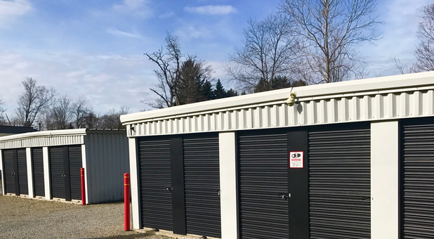 Self storage units in Meadvile, PA