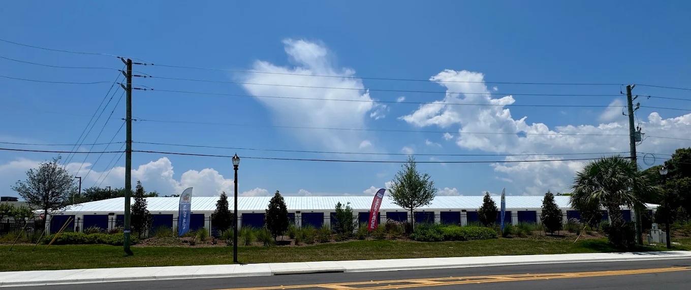 Fenced Storage Facility in Fort Pierce, FL