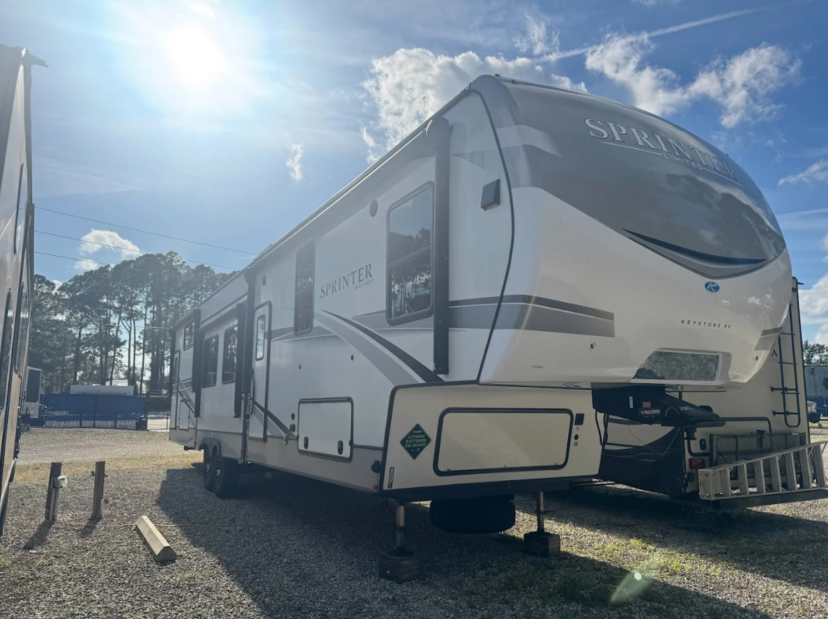 Outdoor RV Storage in St Augustine, FL