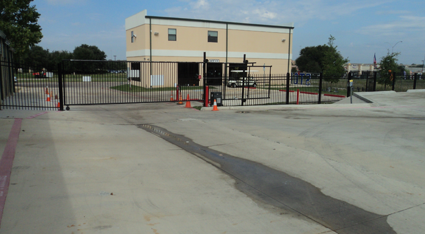 Fenced and gated self storage facility Fort Worth, TX Fenced and gated self storage facility Fort Worth, TX
